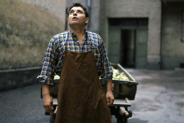 Crítica | O Comerciante das Quatro Estações – Plano Crítico