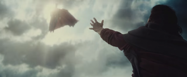 batman-vs-superman-trailer-image-25-600x248