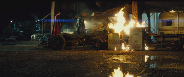 batman-vs-superman-trailer-image-56-600x253