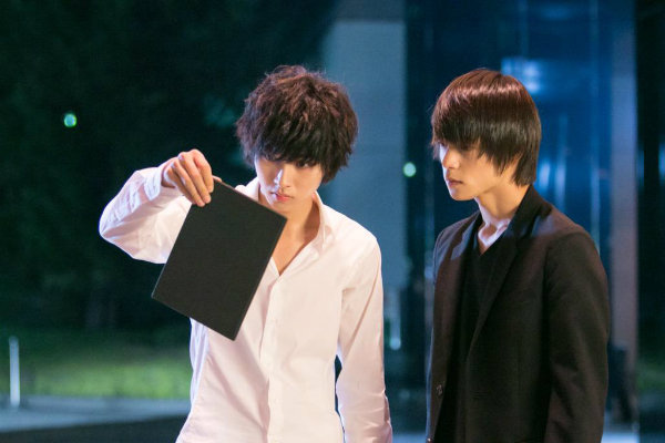 Crítica  Death Note (2015) - Plano Crítico