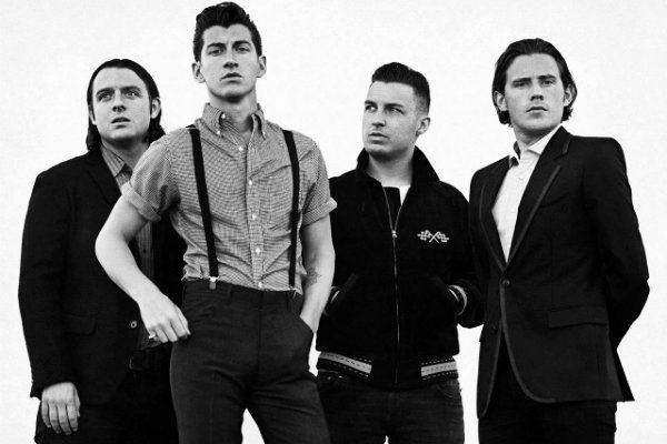 Arctic_monkeys plano critico banca completa