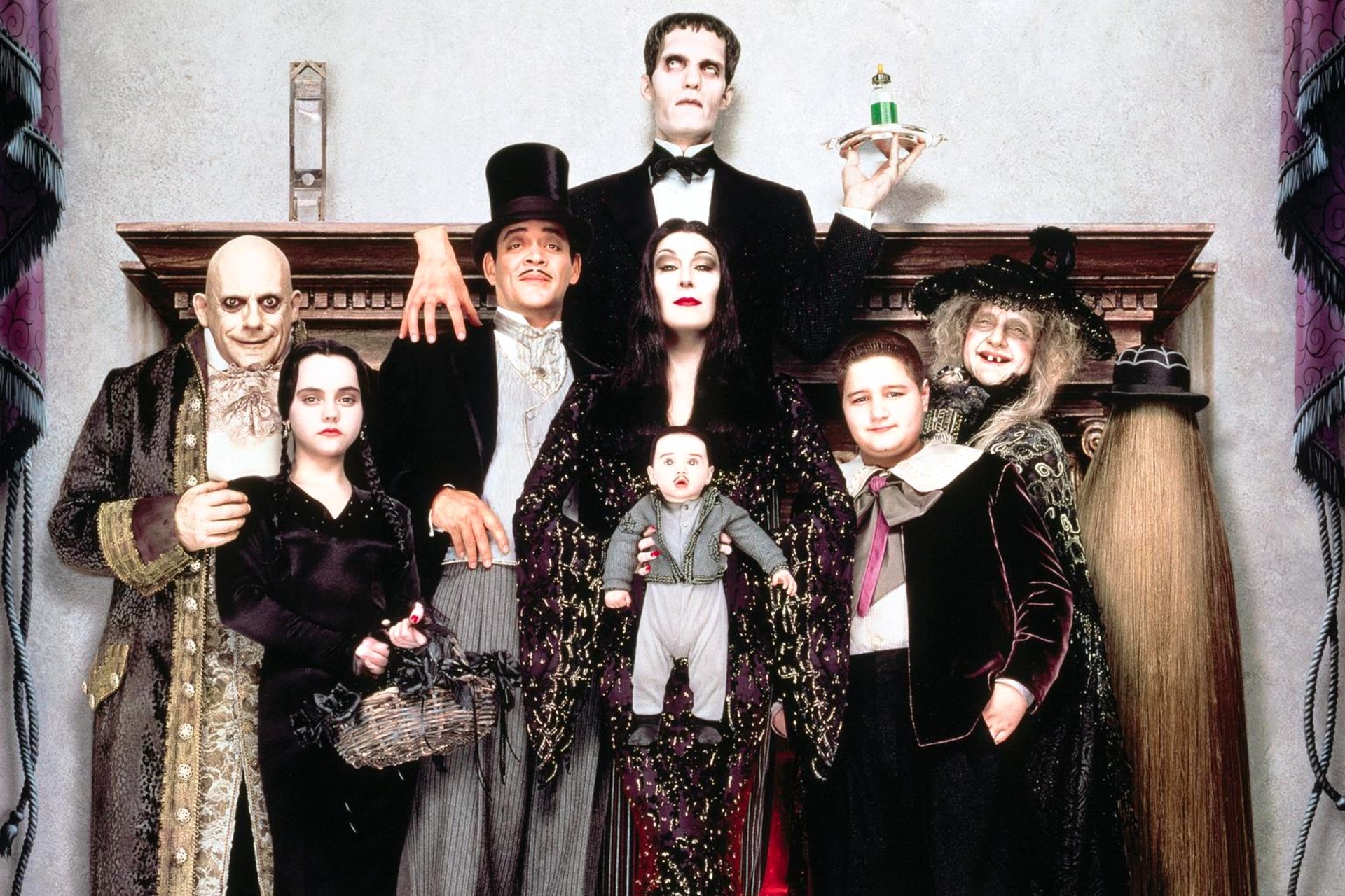 A Família Addams 2 (Barry Sonnenfeld, 1993) - Plano Crítico