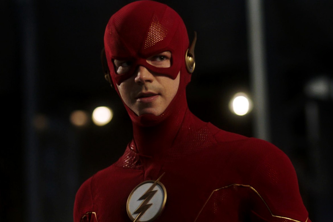 Crítica: The Flash disfarça o desastre que é com rapidez - 14/06/2023 -  Ilustrada - Folha