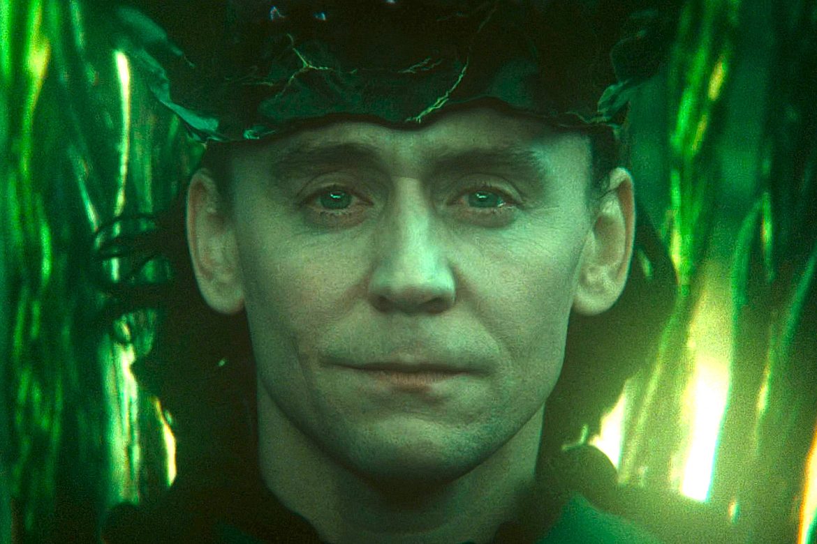 Crítica  3º episódio da 2ª temporada de 'Loki' trabalha a ficção para  trazer novos mistérios - CinePOP